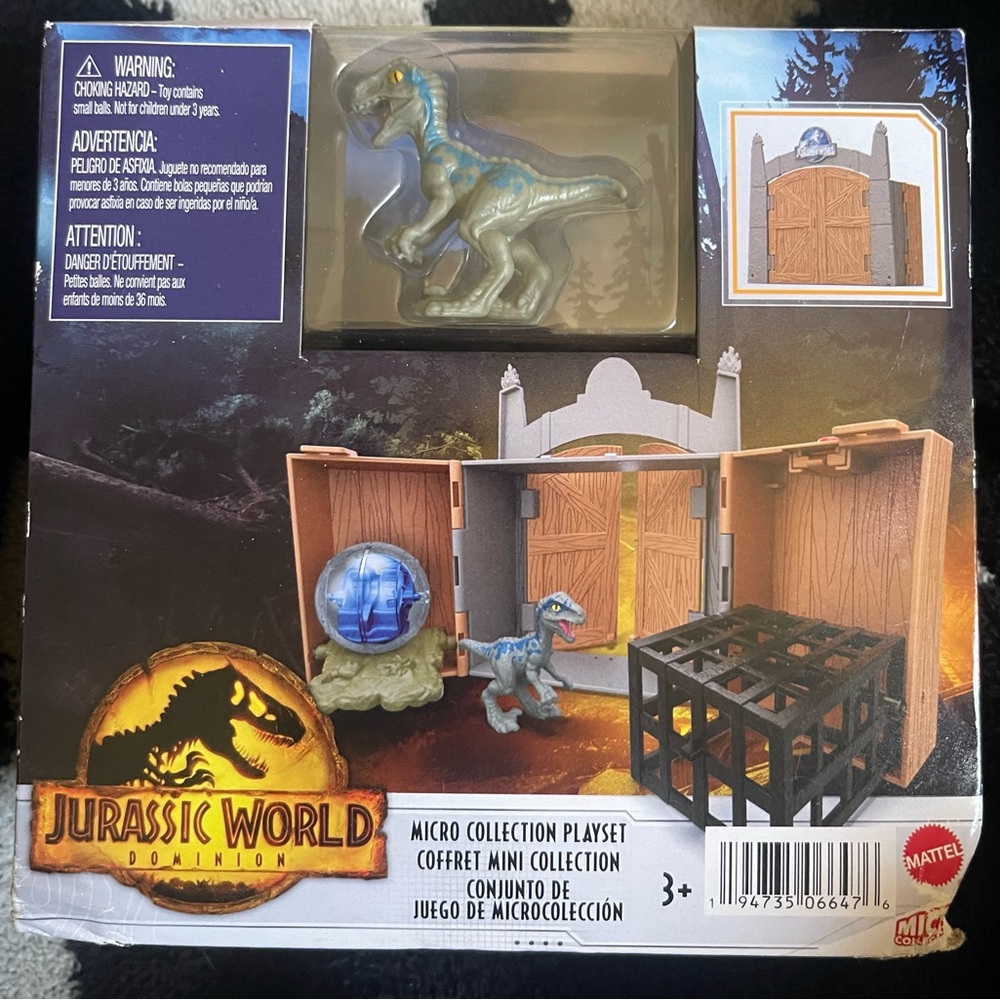 Mattel Jurassic World Dominion Micro Collection Playset - Blue and Brown